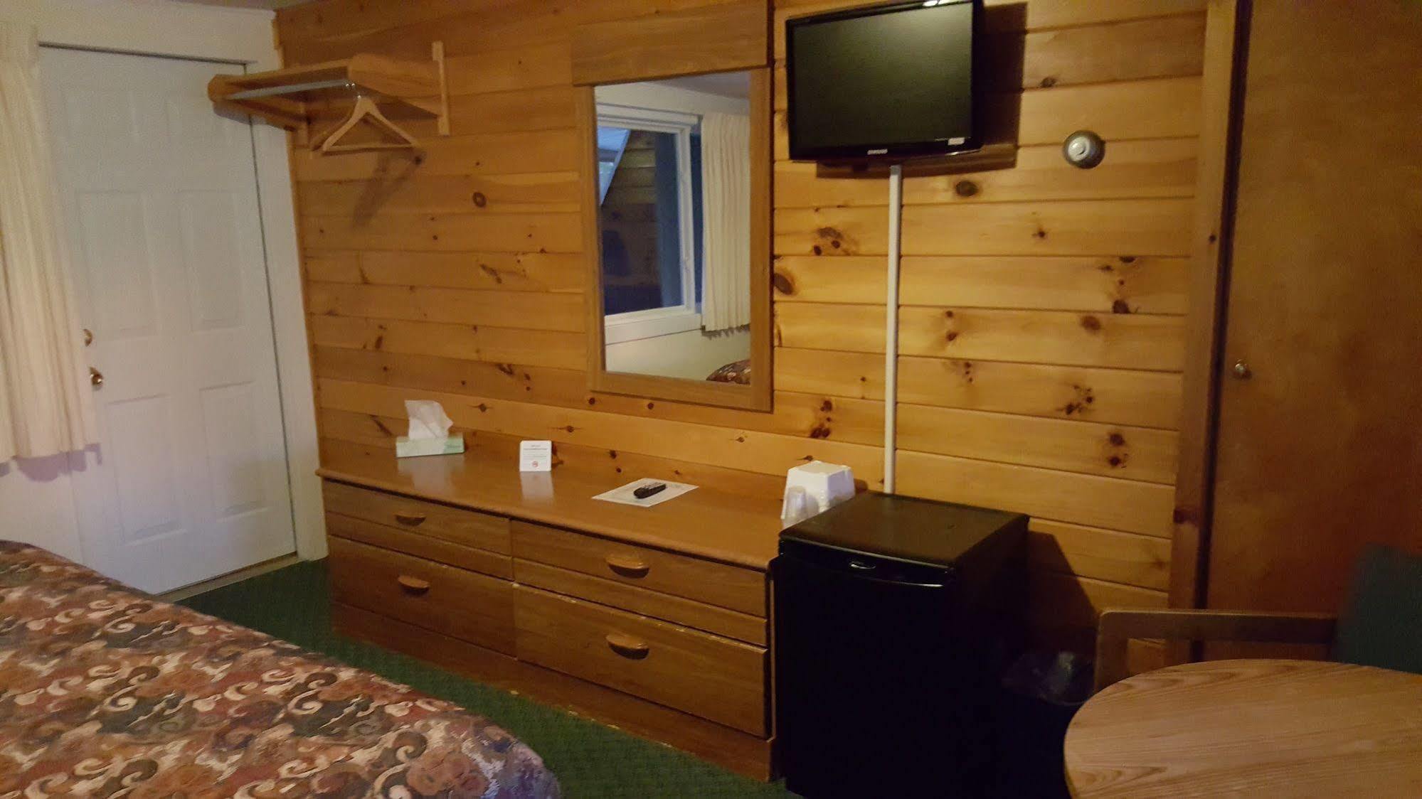 Clark'S Beach Motel Old Forge Zewnętrze zdjęcie